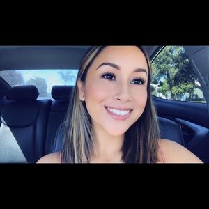 Meet your Posher, Juliana